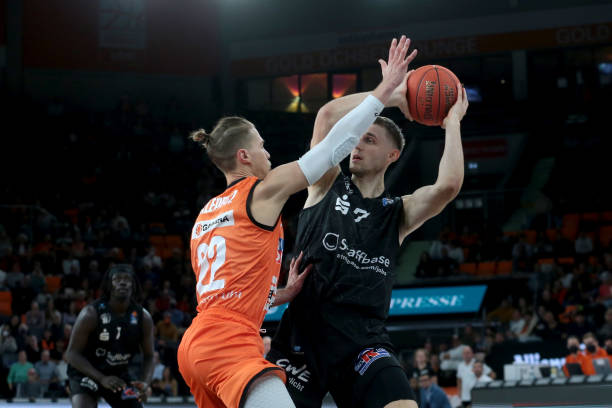 格拉利什 格拉利什