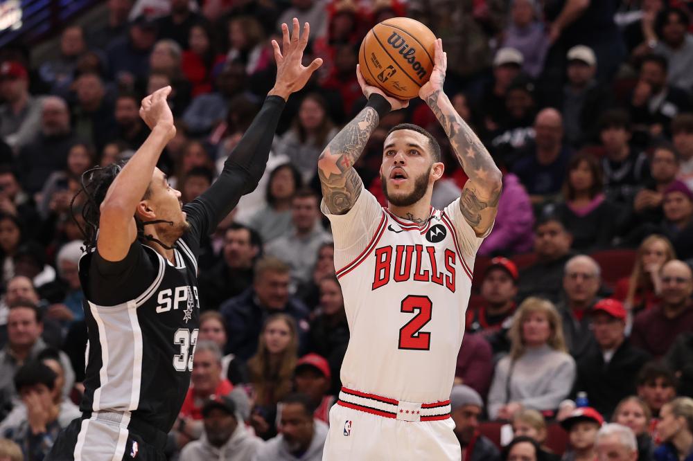 他毫不犹豫 他毫不犹豫