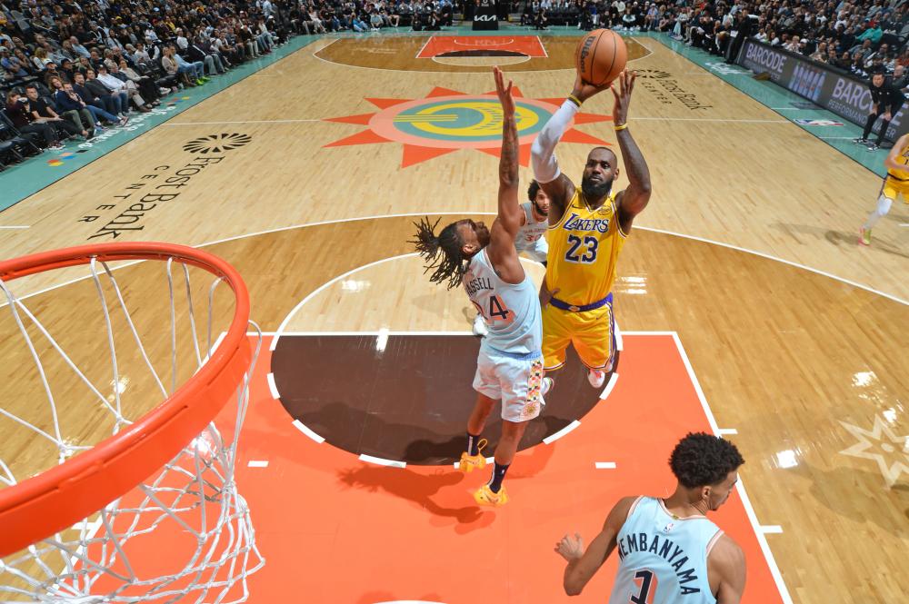 总决赛的关 总决赛的关